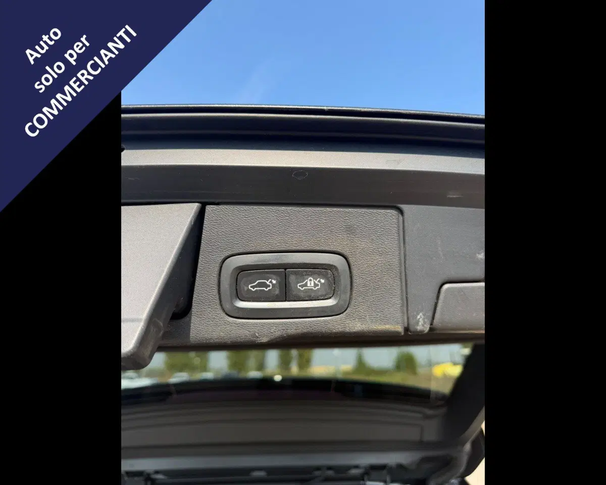 Volvo XC60 usata a Ravenna (20)