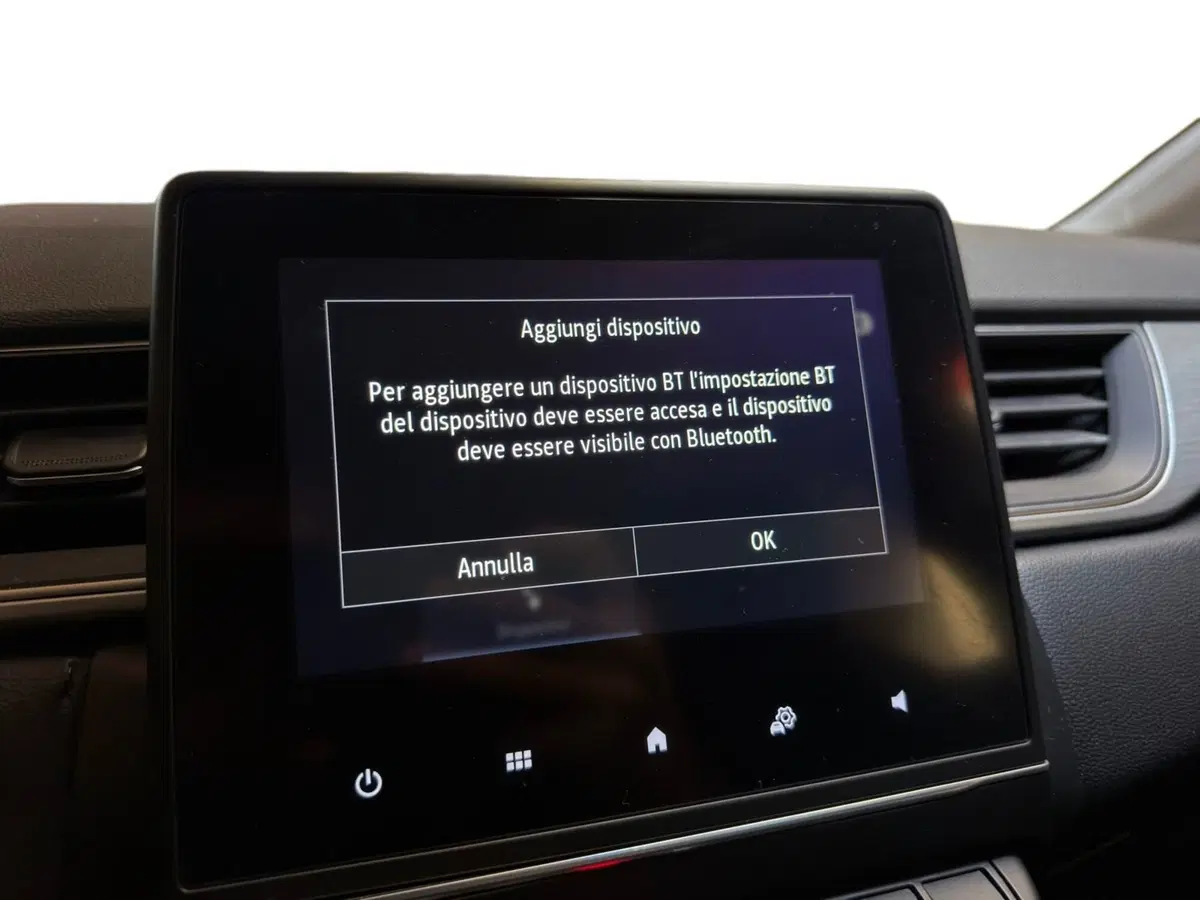 Renault Captur usata a Milano (14)