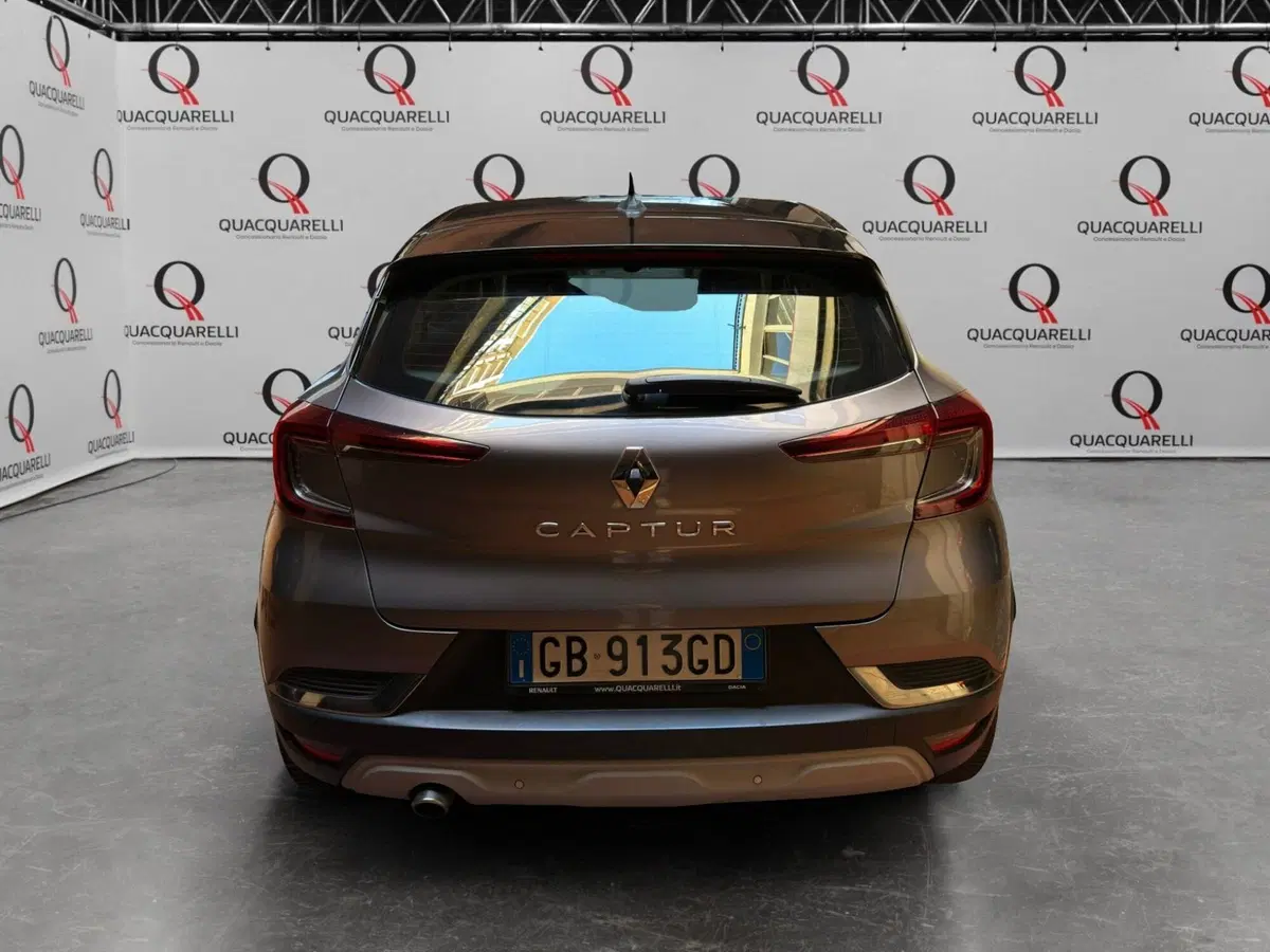 Renault Captur usata a Milano (6)