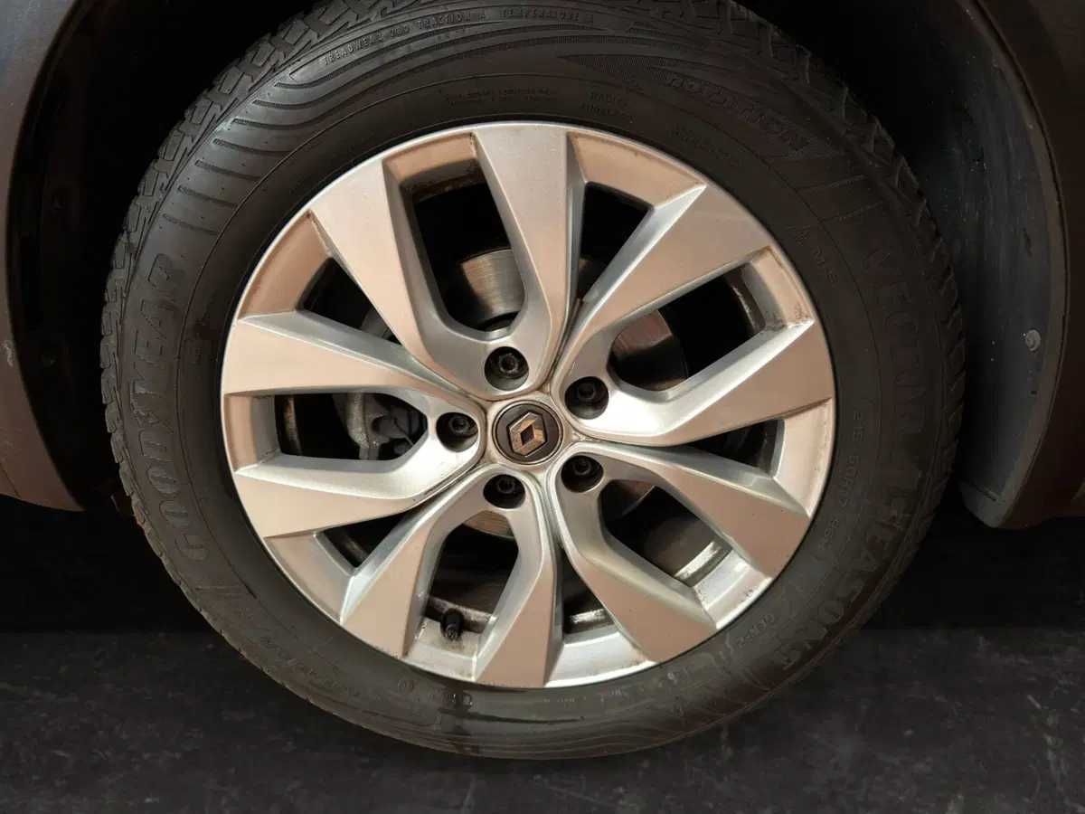 Renault Captur usata a Milano (9)