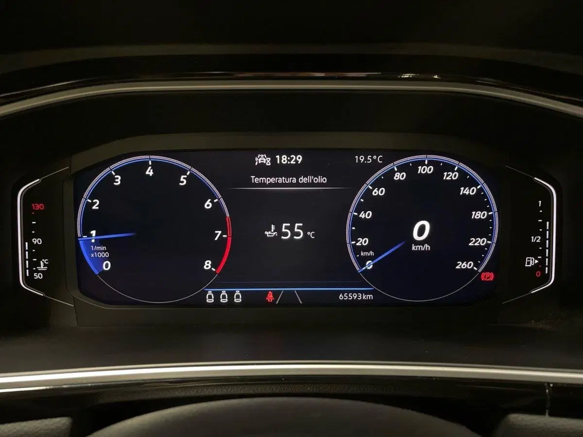 Volkswagen T-Roc usata a Firenze (13)