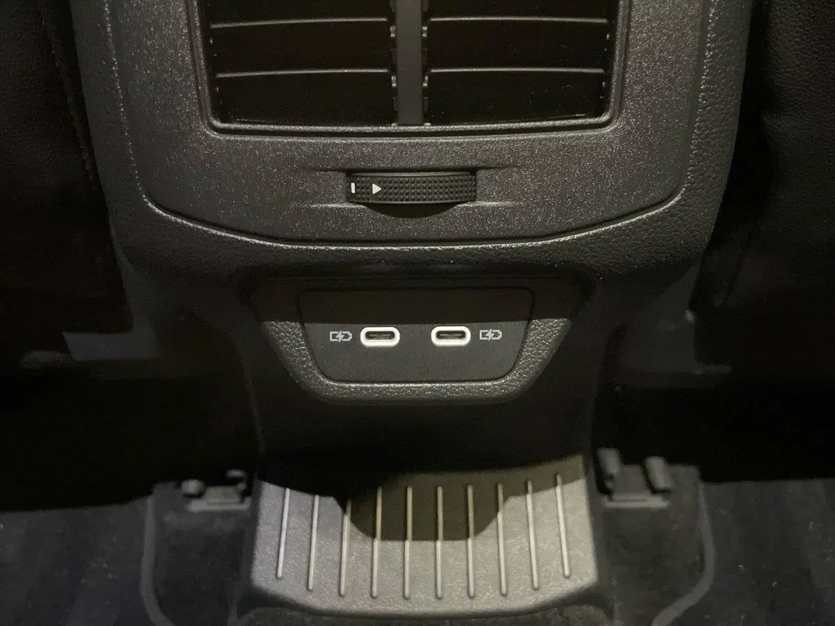 Volkswagen T-Roc usata a Firenze (16)