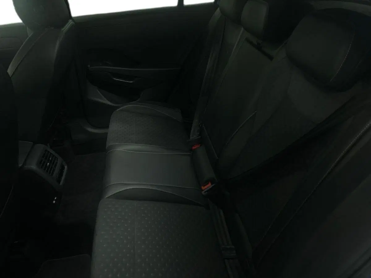 Volkswagen T-Roc usata a Firenze (12)