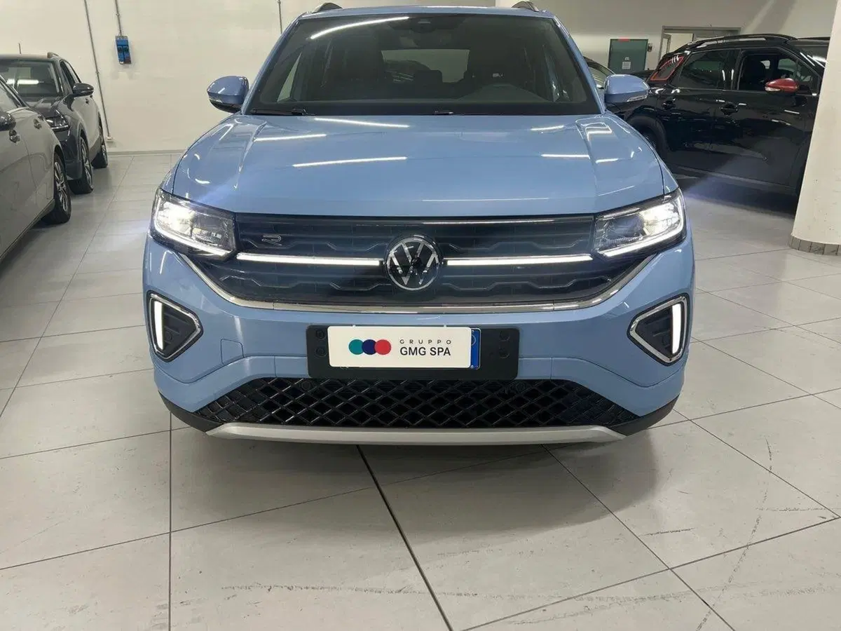 Volkswagen T-Cross nuova a Firenze (19)