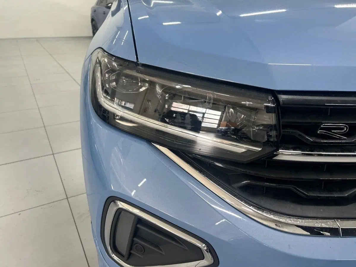 Volkswagen T-Cross nuova a Firenze (7)