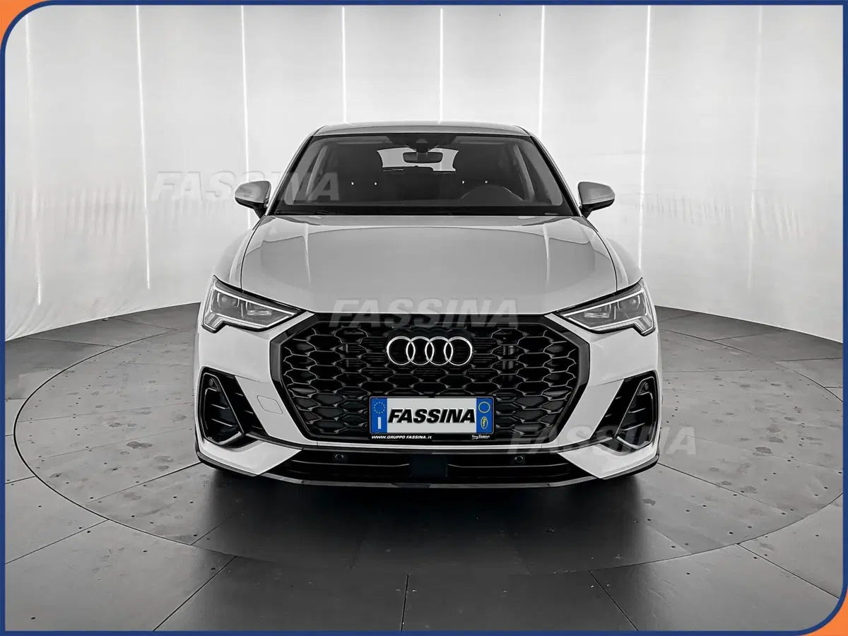 Audi Q3 Sportback usata a Milano (2)