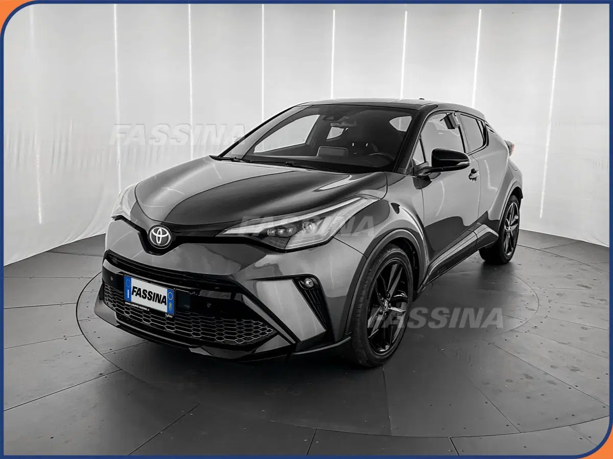 Toyota Toyota C-HR usata a Milano (3)