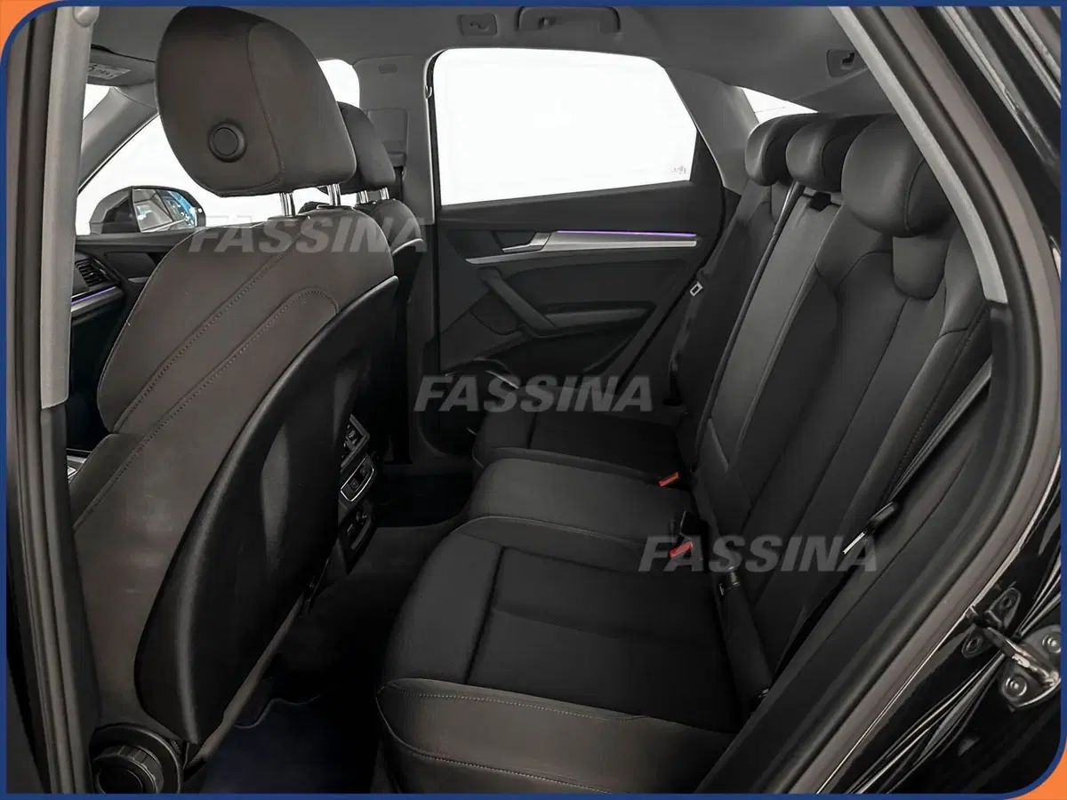 Audi Q4 Sportback usata a Milano (10)
