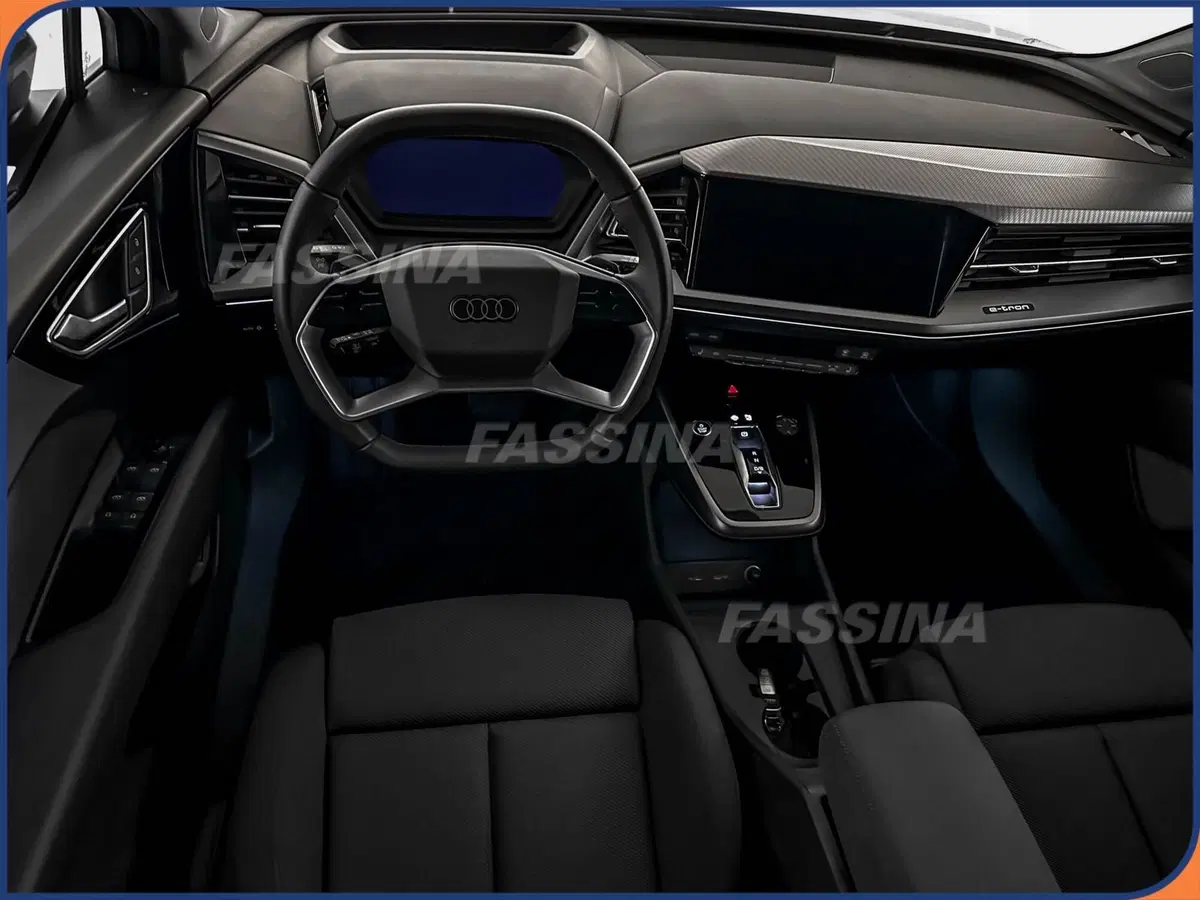 Audi Q4 Sportback usata a Milano (11)