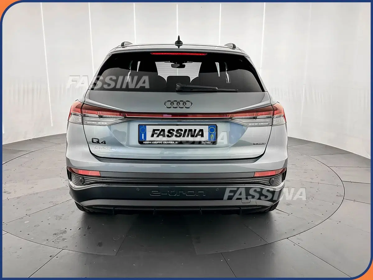 Audi Q4 Sportback usata a Milano (5)