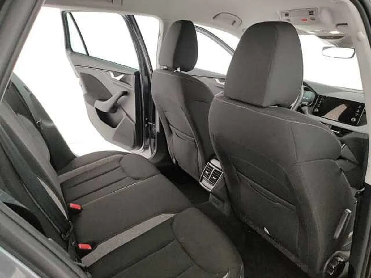 Skoda Kamiq usata a Caserta (16)