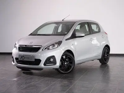 Peugeot 108 72 5 porte Active del 2021 usata a Barletta