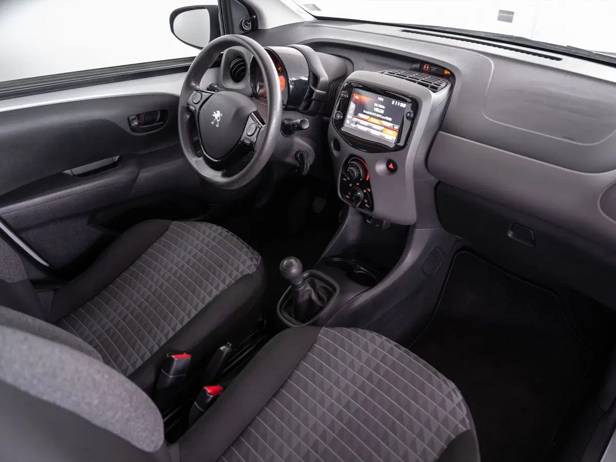 Peugeot 108 usata a Barletta-Andria-Trani (5)