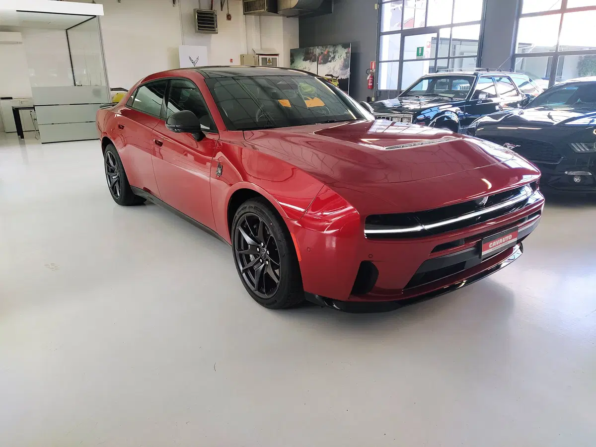 Dodge Charger nuova a Monza e Brianza (3)