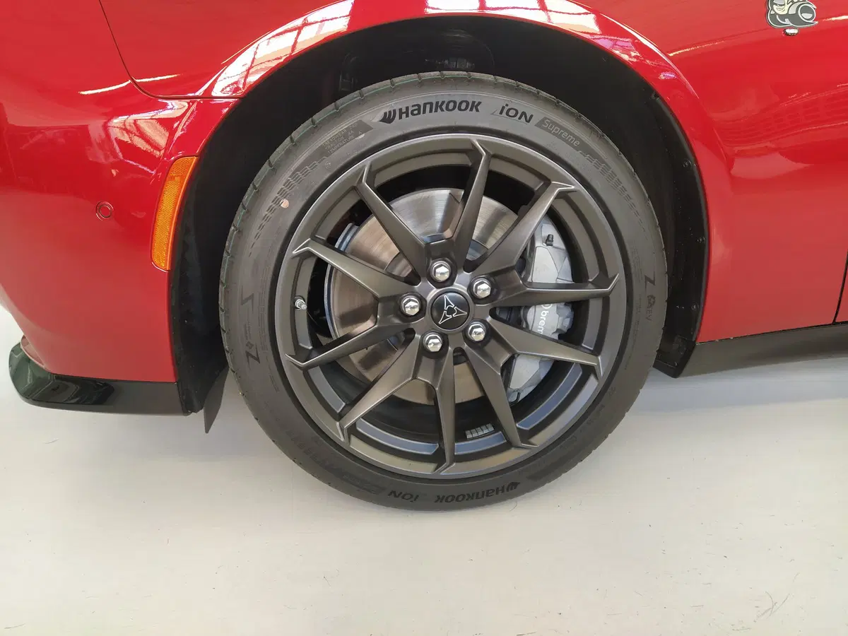 Dodge Charger nuova a Monza e Brianza (8)