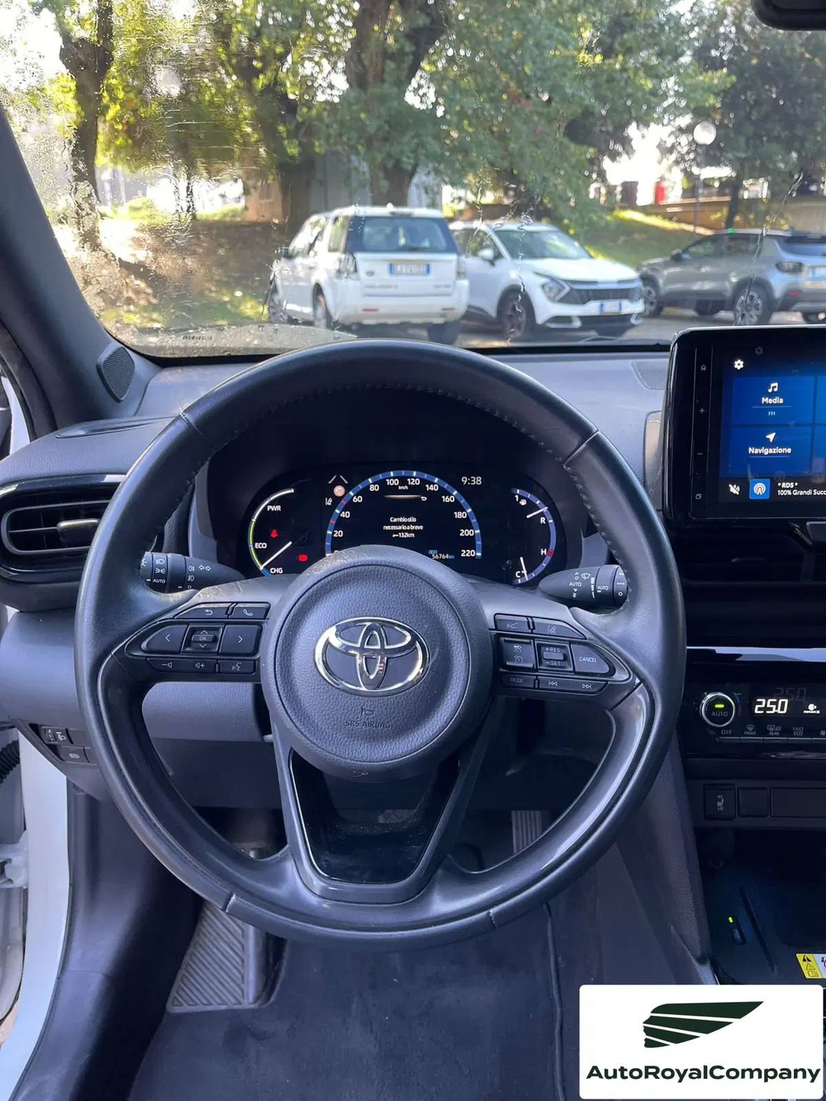 Toyota Yaris Cross usata a Roma (10)