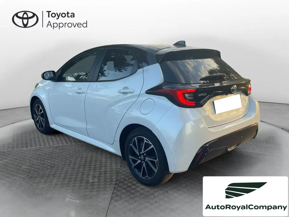 Toyota Yaris usata a Roma (5)
