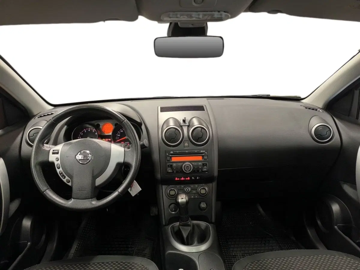 Nissan Qashqai usata a Udine (11)