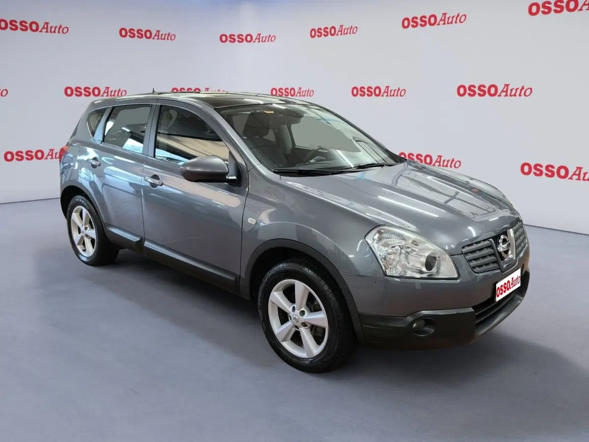 Nissan Qashqai usata a Udine (2)