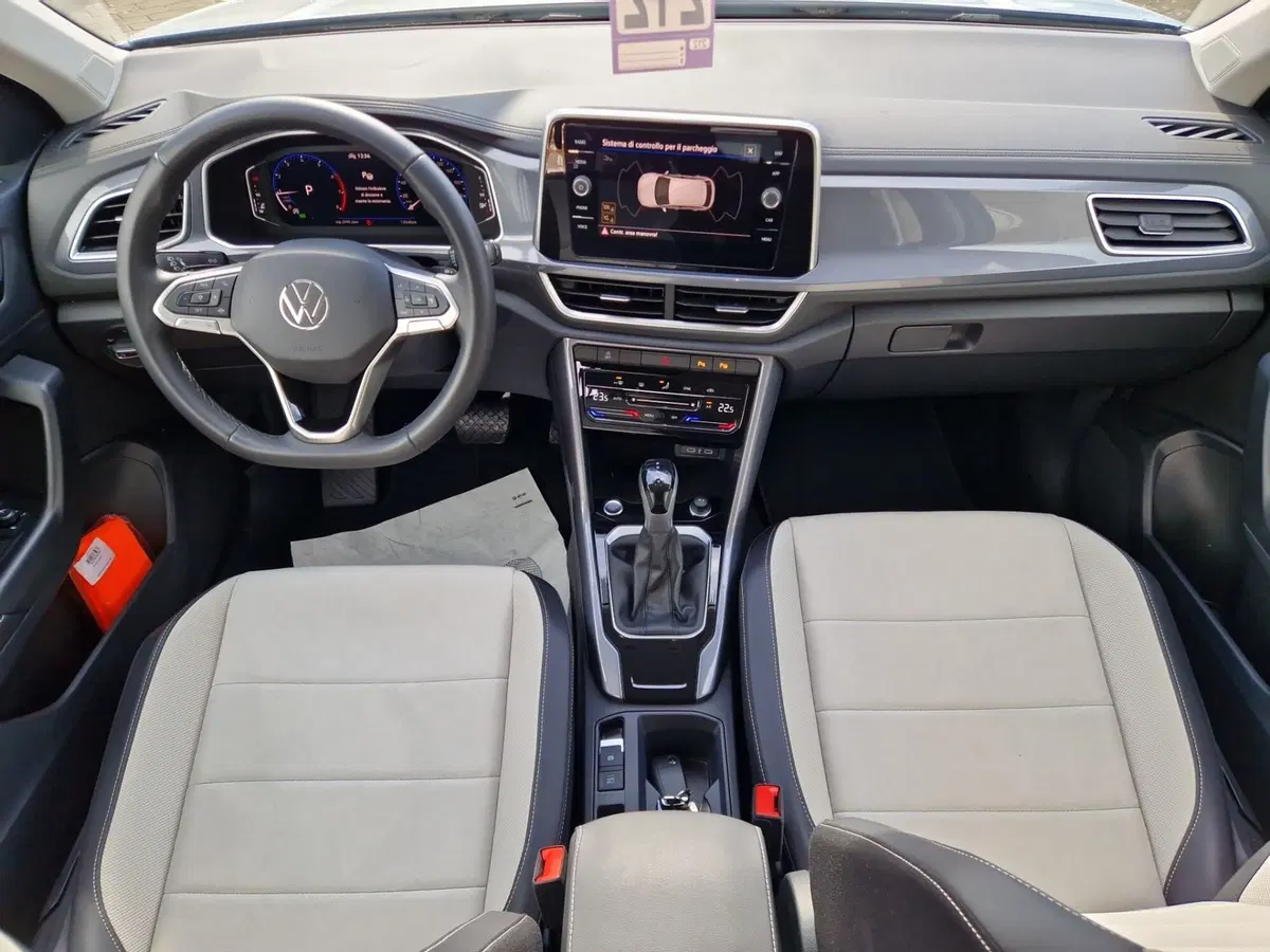 Volkswagen T-Roc usata a Siena (10)