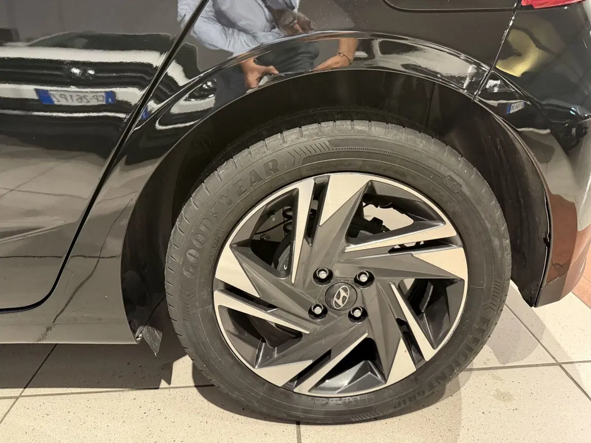 Hyundai i20 usata a Genova (15)