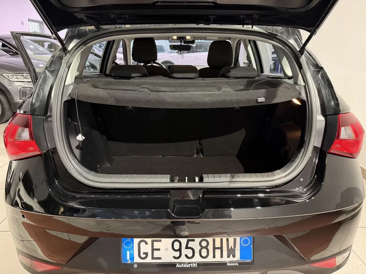 Hyundai i20 usata a Genova (9)