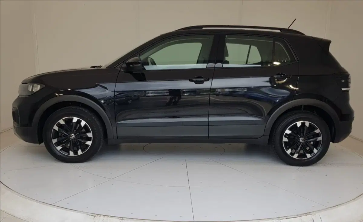Volkswagen T-Cross usata a Lucca (3)