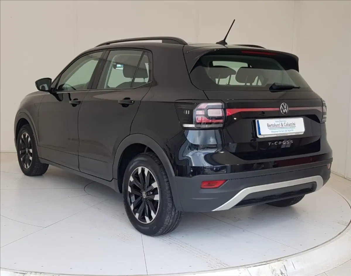 Volkswagen T-Cross usata a Lucca (4)