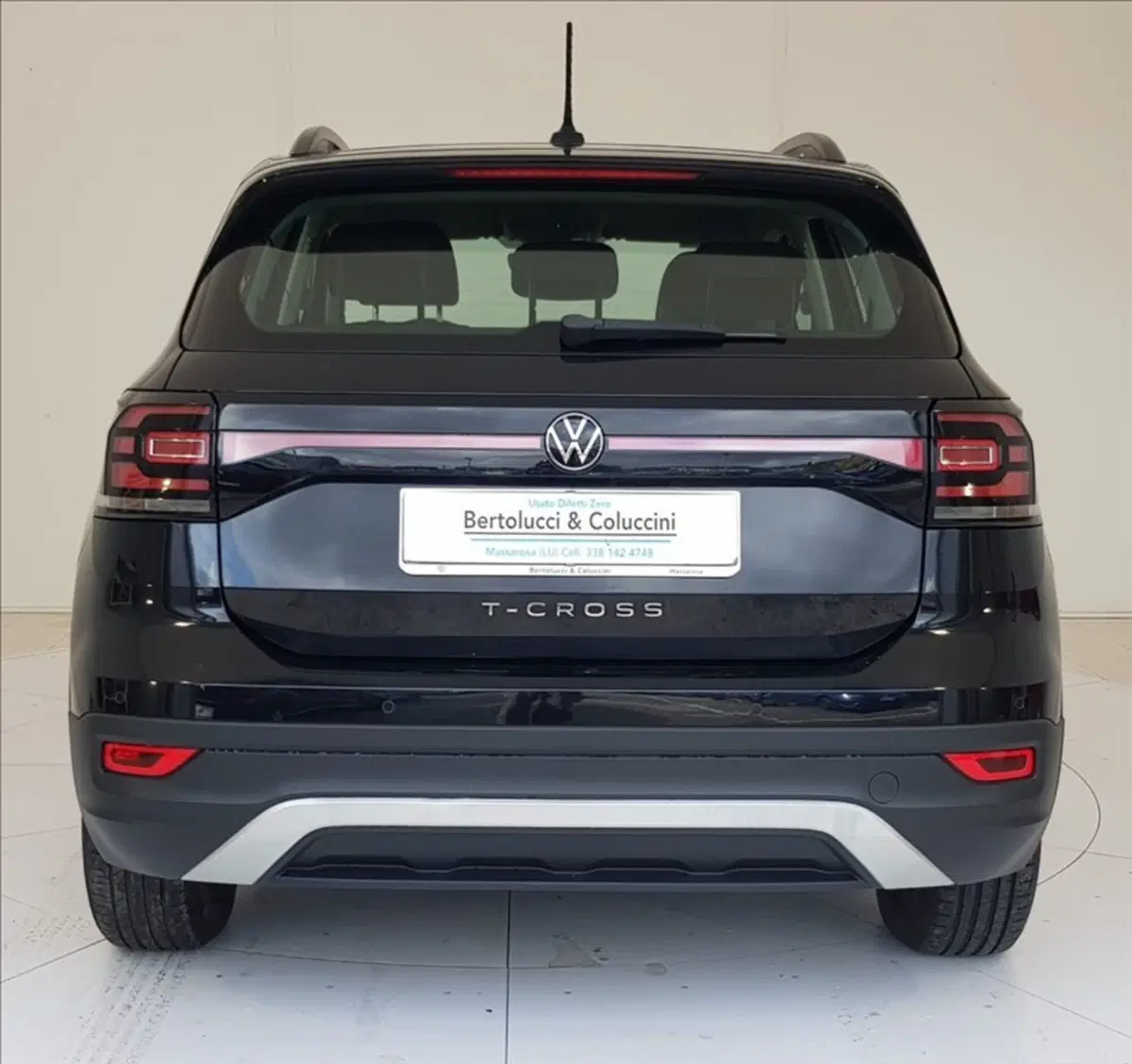 Volkswagen T-Cross usata a Lucca (5)