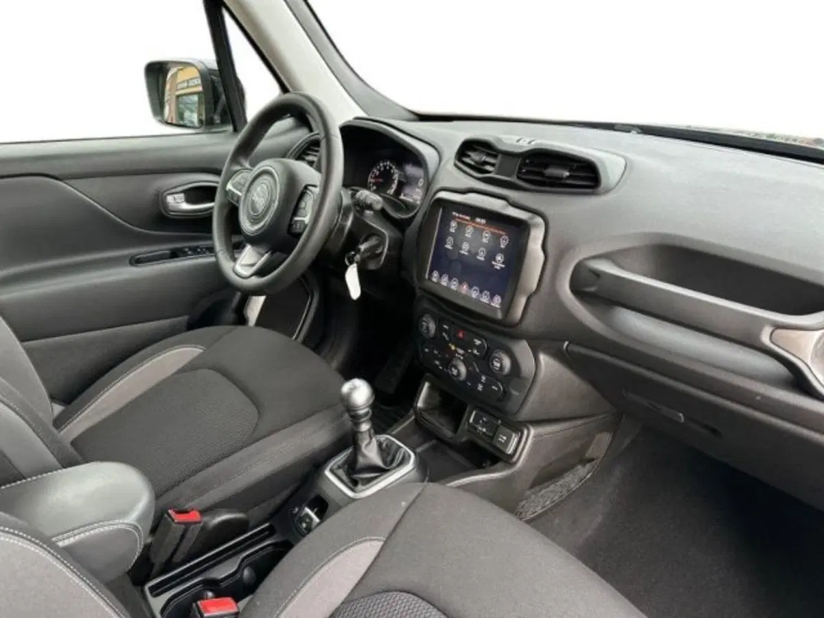 Jeep Renegade usata a Ancona (15)