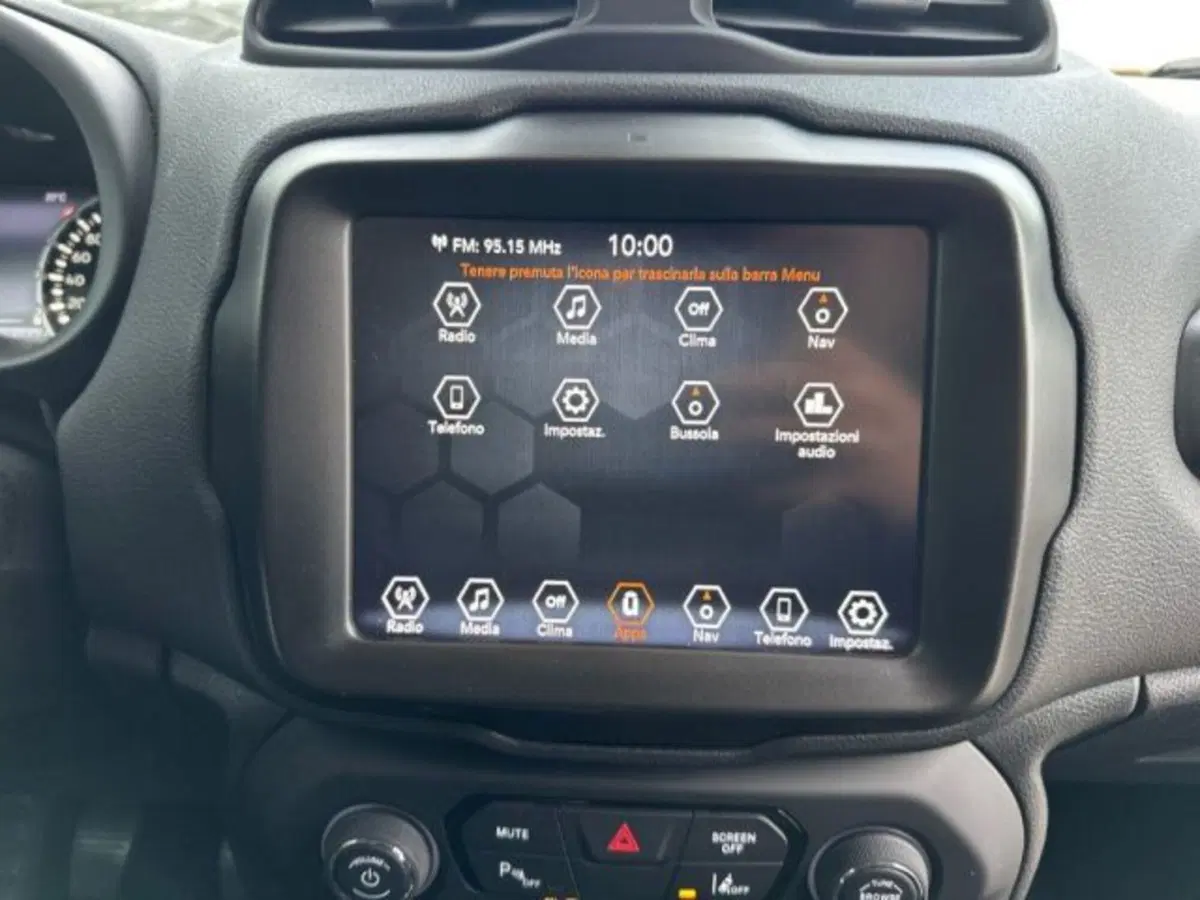 Jeep Renegade usata a Ancona (18)