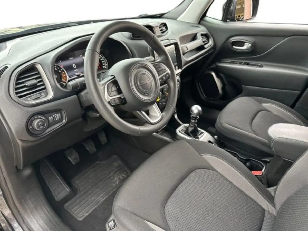 Jeep Renegade usata a Ancona (9)