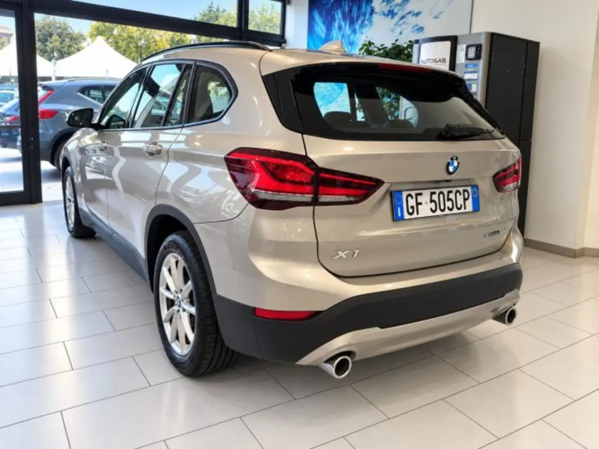 BMW X1 usata a Firenze (5)