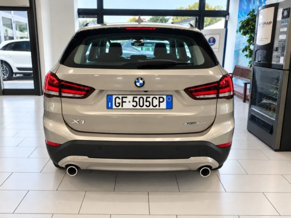 BMW X1 usata a Firenze (6)