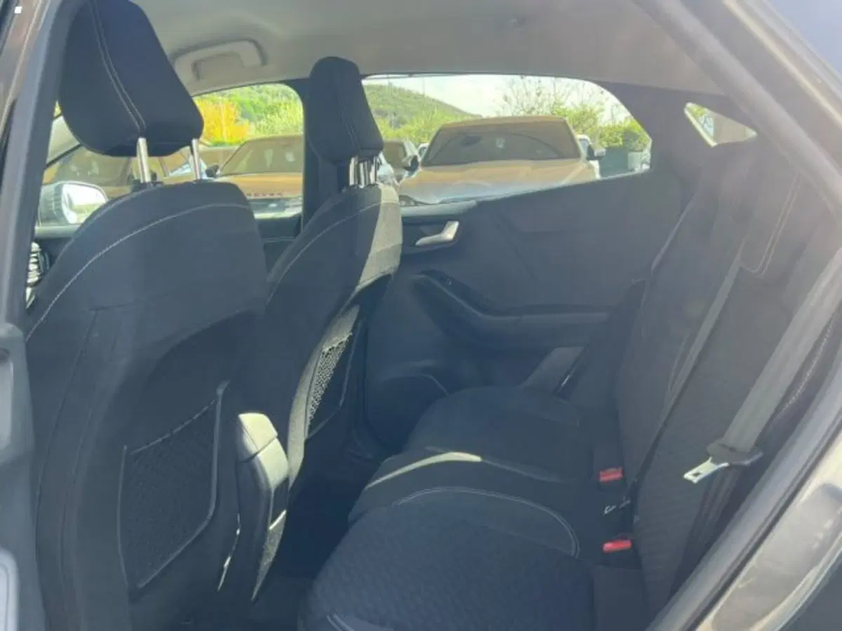 Ford Puma usata a Lucca (11)