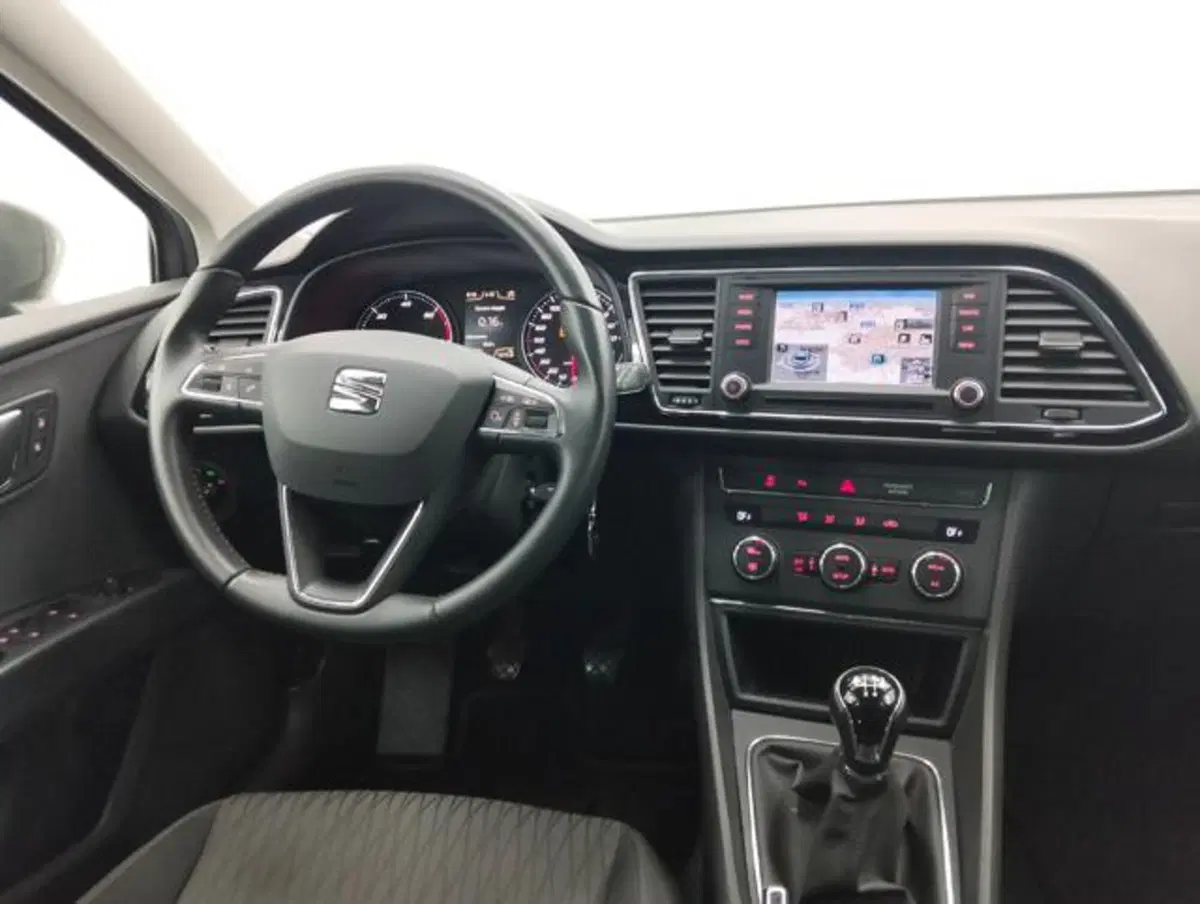 SEAT Leon ST usata a Como (10)