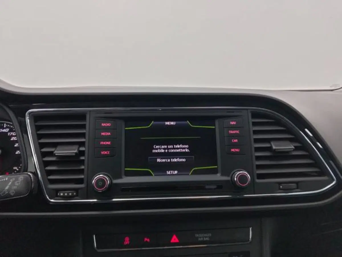 SEAT Leon ST usata a Como (15)