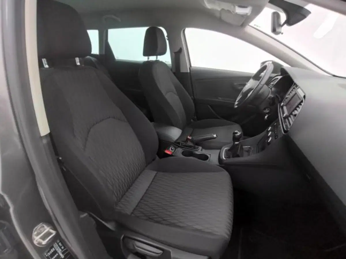 SEAT Leon ST usata a Como (3)