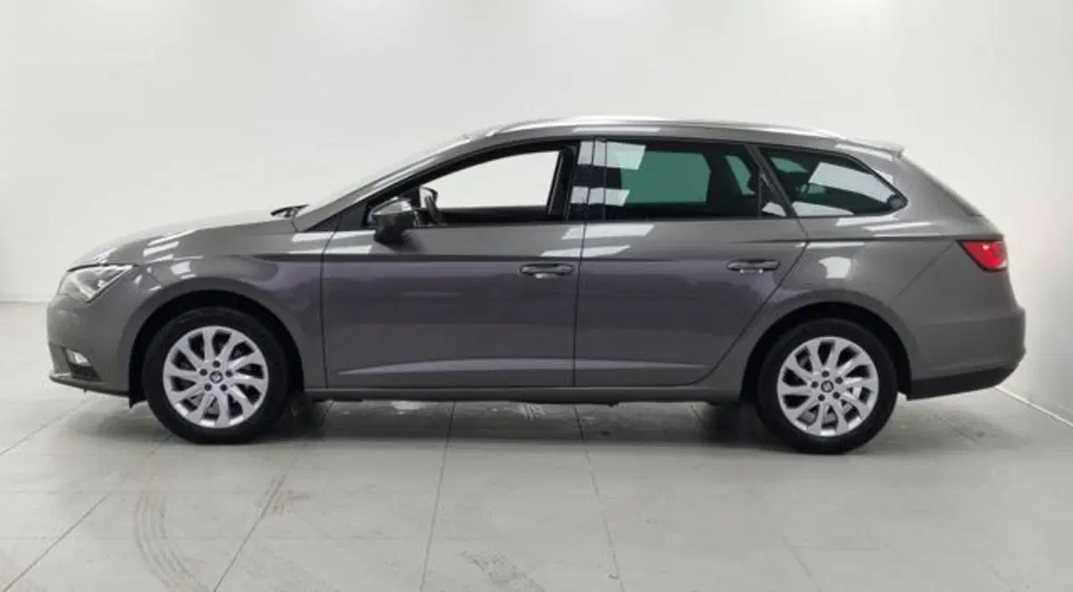 SEAT Leon ST usata a Como (8)
