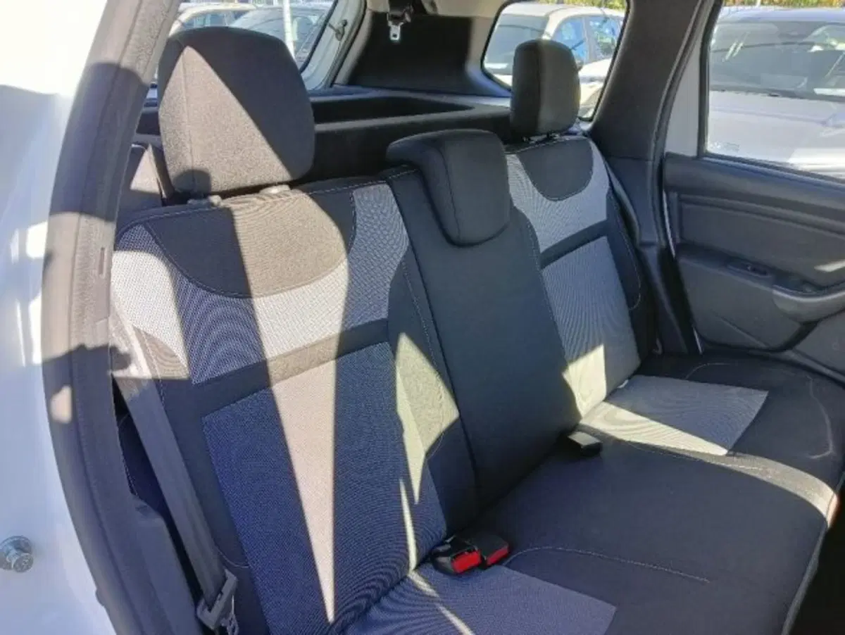 Dacia Duster usata a Brescia (18)