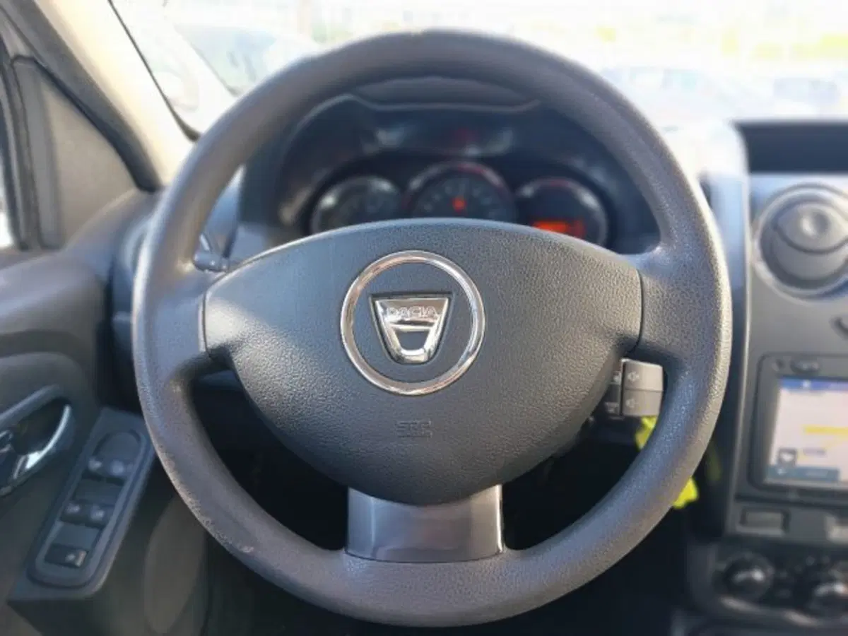 Dacia Duster usata a Brescia (8)