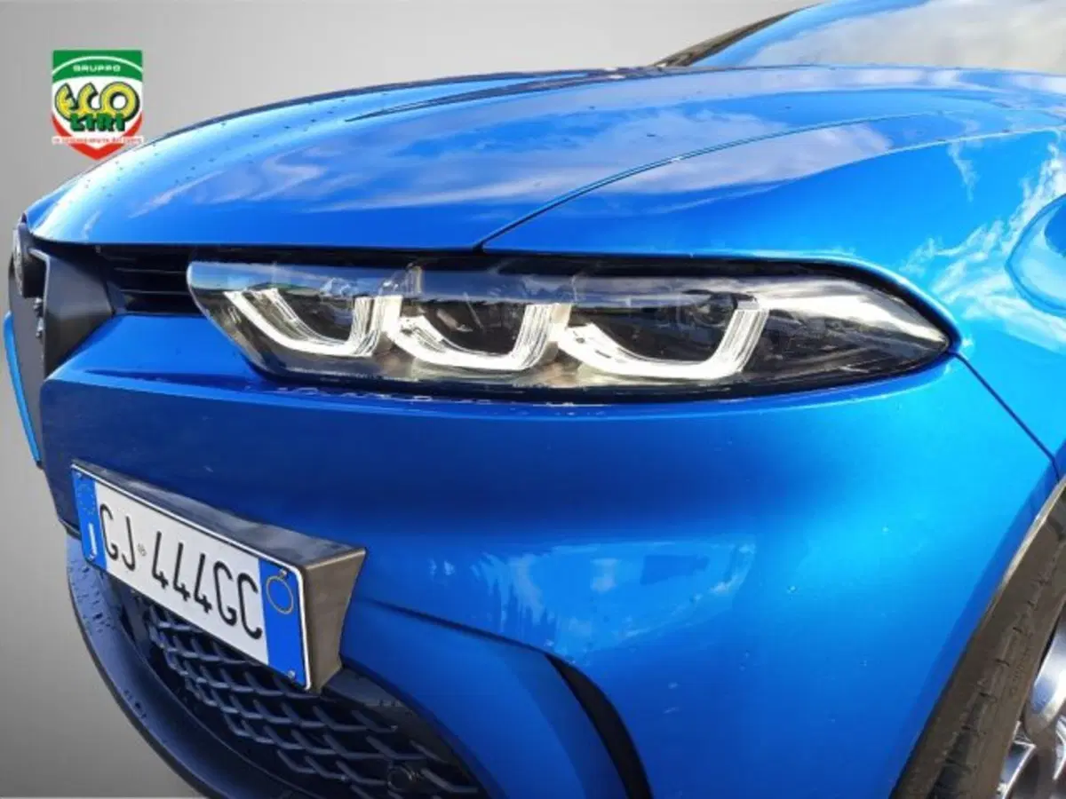 Alfa Romeo Tonale usata a Frosinone (18)