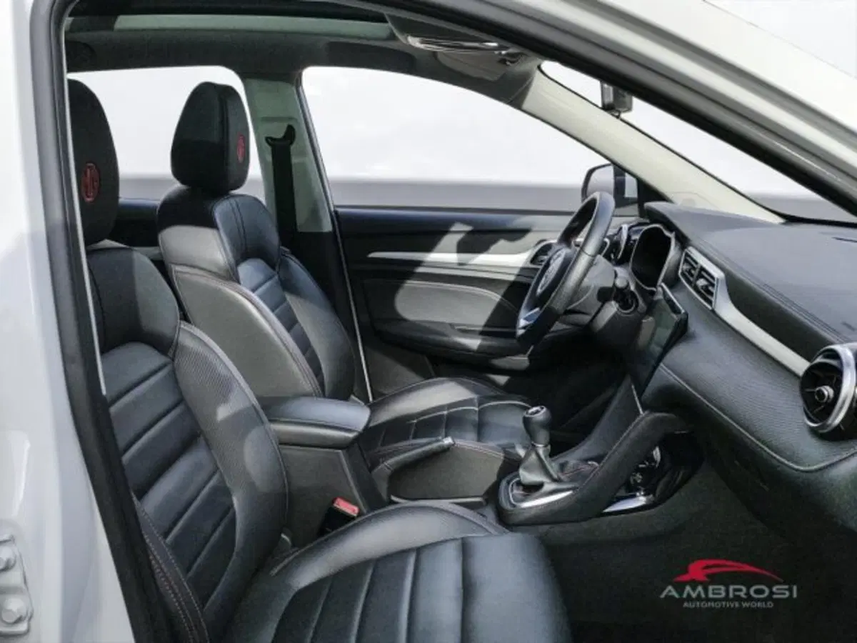 Mg ZS usata a Perugia (11)
