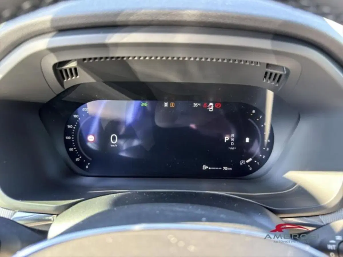 Volvo XC60 nuova a Perugia (7)