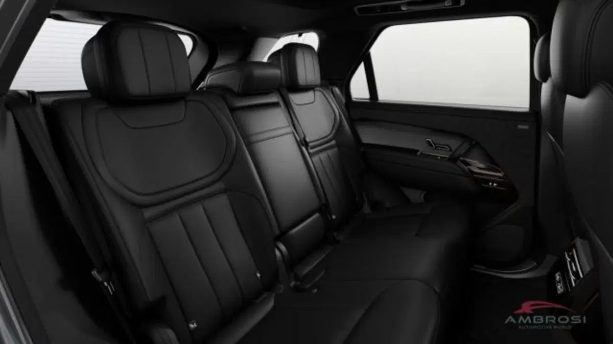 Land Rover Range Rover Sport nuova a Perugia (5)