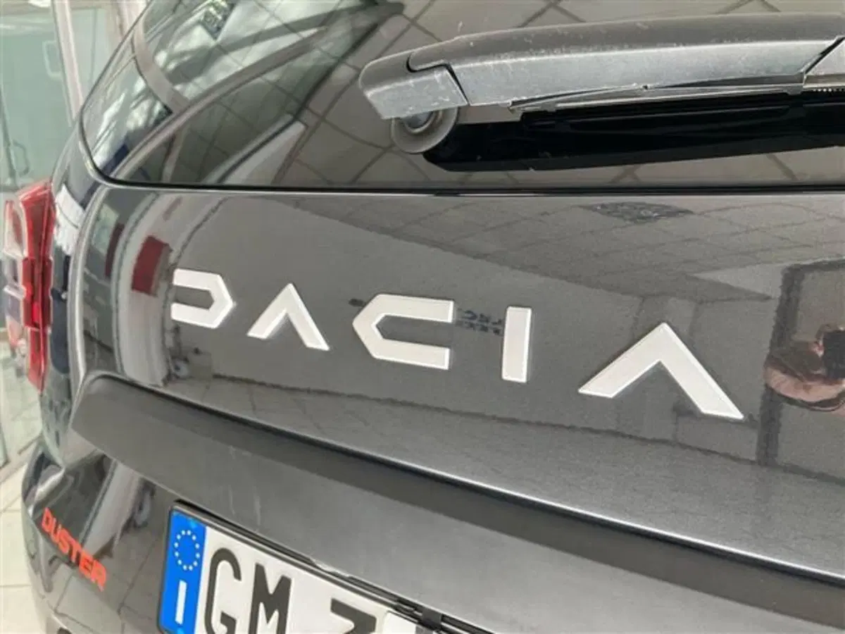 Dacia Duster usata a Como (19)