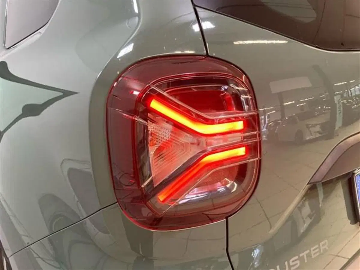 Dacia Duster usata a Como (7)