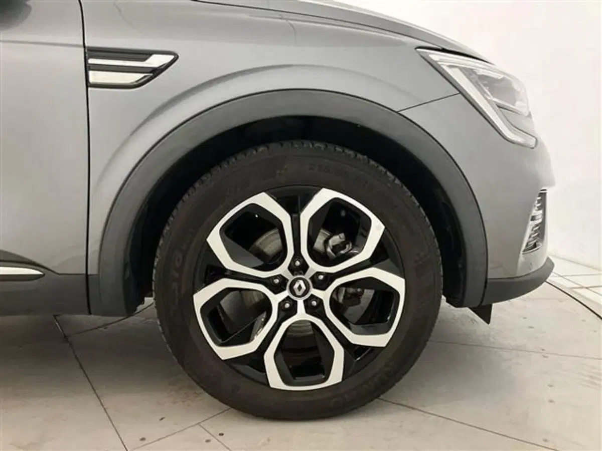 Renault Arkana usata a Como (6)