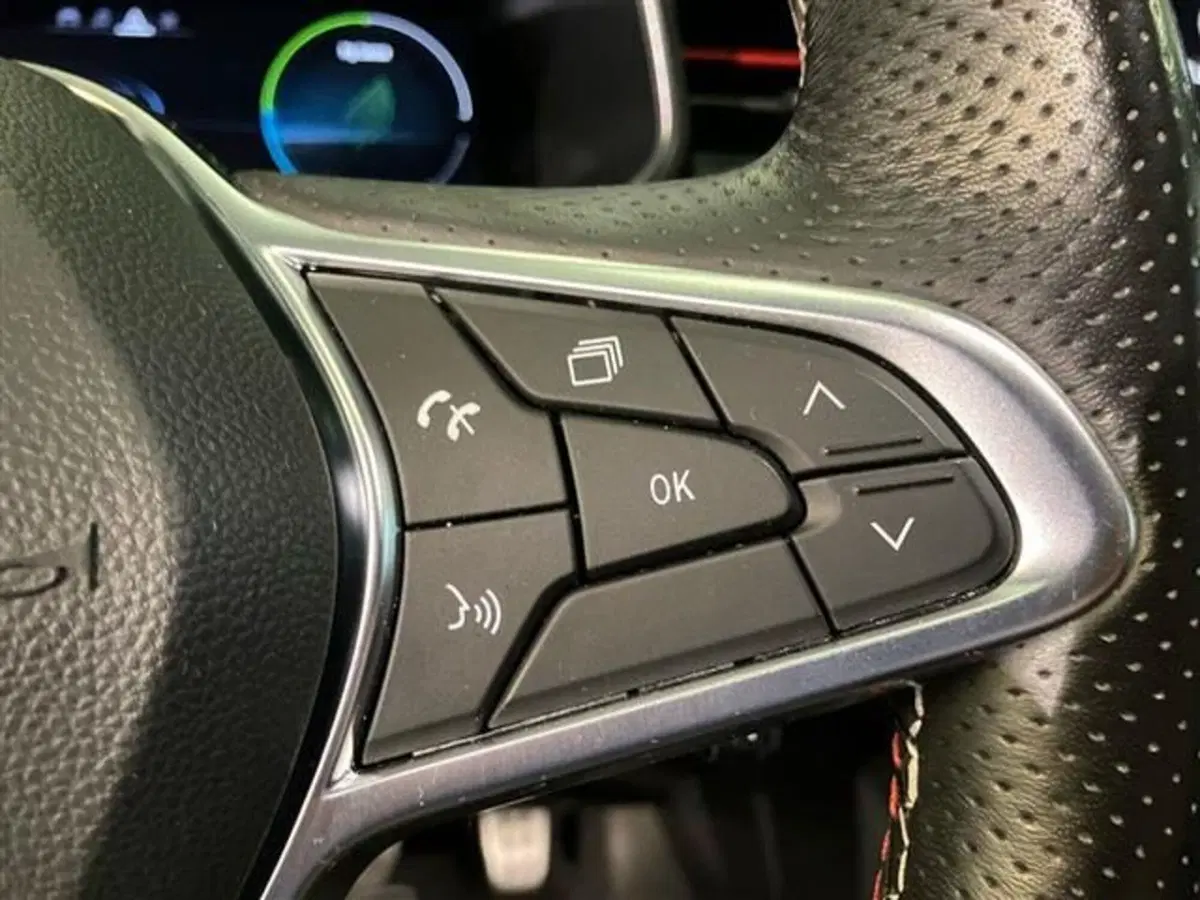 Renault Clio usata a Como (18)