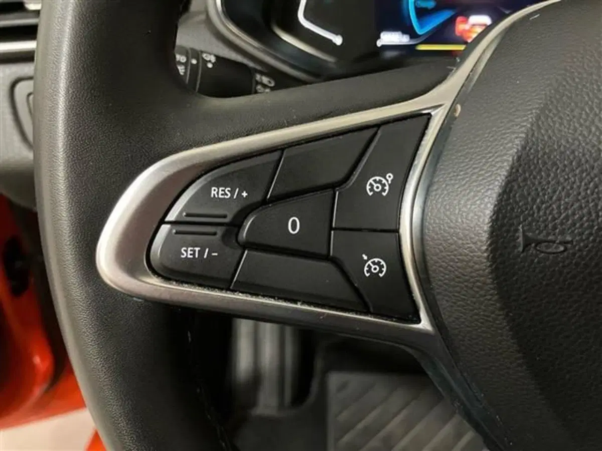 Renault Clio usata a Como (17)